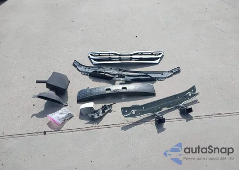 2013 Toyota Venza Le z USA, uszkodzony, nr VIN 4T3ZA3BB4DU075242